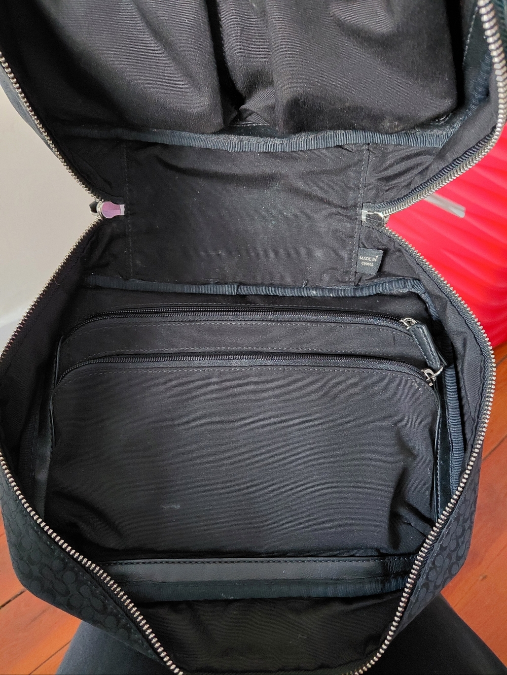 Coach Toiletry Case Vintage Black Bag - Picture 11 of 13